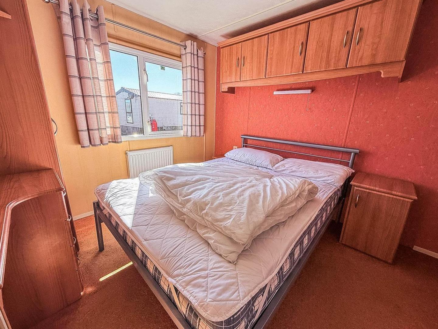 Spacious Caravan For Hire With Decking By The Beach In Suffolk Ref 40094Nd 洛斯托夫特 外观 照片
