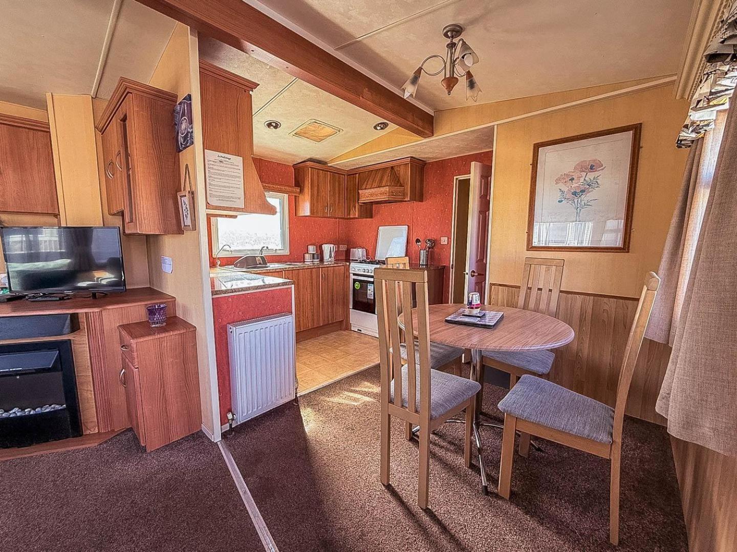 Spacious Caravan For Hire With Decking By The Beach In Suffolk Ref 40094Nd 洛斯托夫特 外观 照片